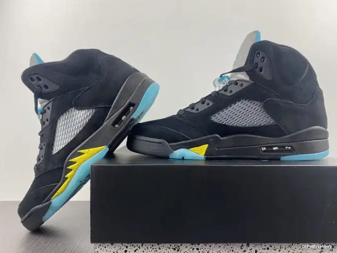 Aqua Jordan DD0587-047 5 Air 0429